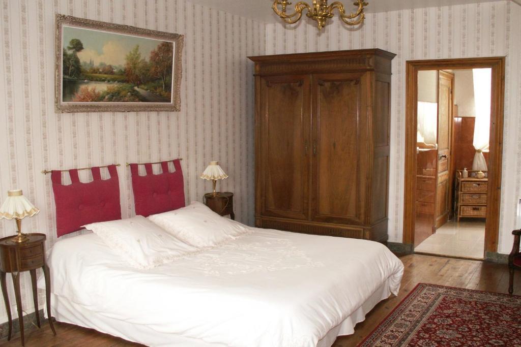 Chateau De La Court D'Aron Saint-Cyr-en-Talmondais Pokoj fotografie